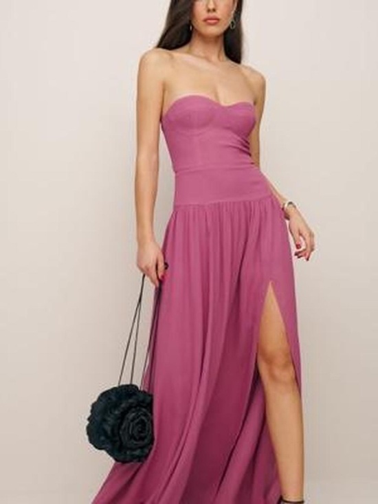 Reformation Dresses & Skirts - REFORMATION Leilani strapless maxi dress in pink - Size 4